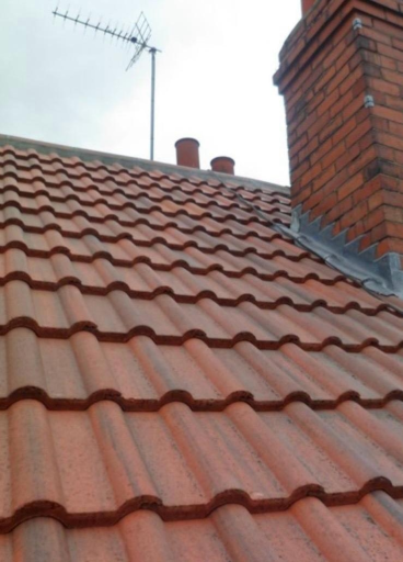 Roofer Bridgend Sjs Roofing Services 08 Medium